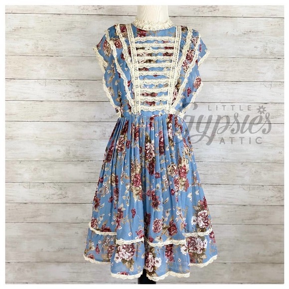 Entro Old Country Roses Farmhouse Mini Dress - Picture 2 of 12